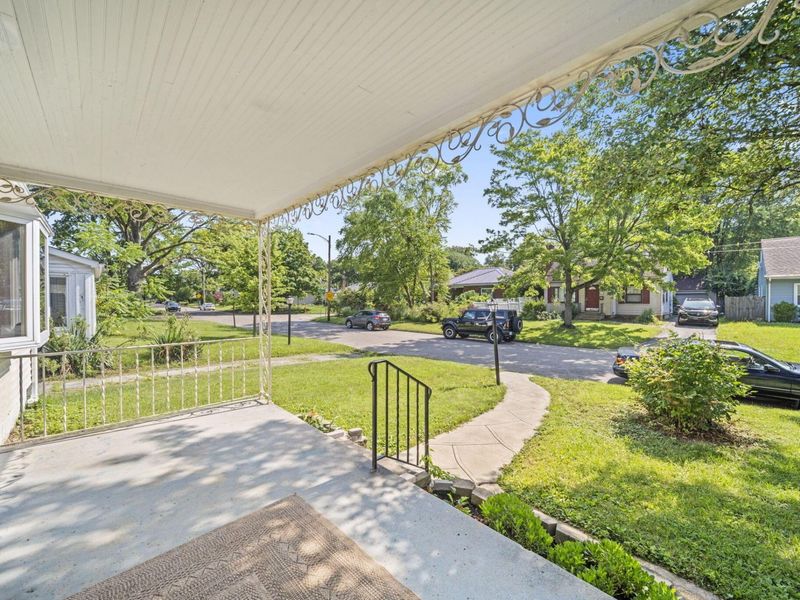 2823 Oaklawn Street , Columbus, OH 43224 Photo 9