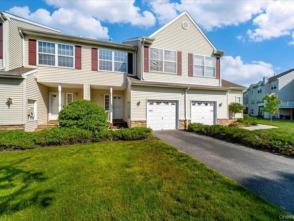 6204 High Ridge Court , Wappingers Falls, NY 12590