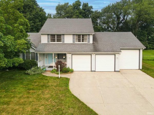 50675 Yorkview Drive, Granger, IN 46530