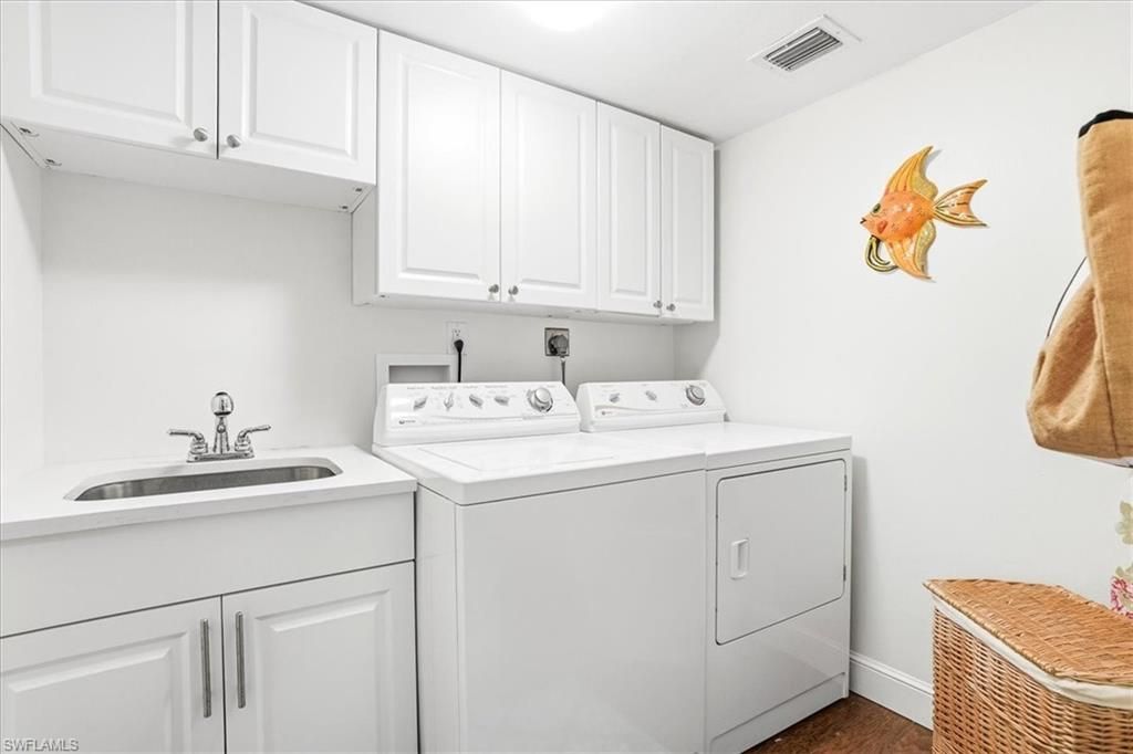 4031 Gulf Shore Blvd N, Unit 25, Naples, FL 34103 Photo