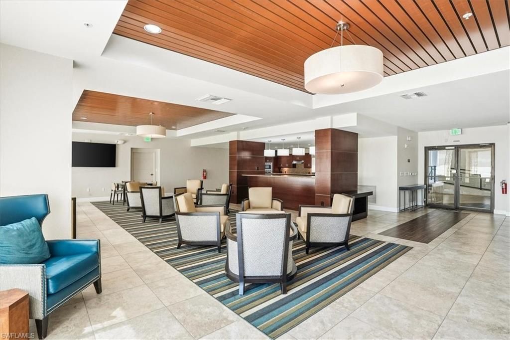 4031 Gulf Shore Blvd N, Unit 25, Naples, FL 34103 Photo