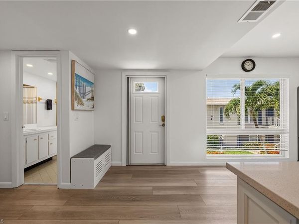 195 PEPPERMINT LN, Unit 2, NAPLES, FL 34112