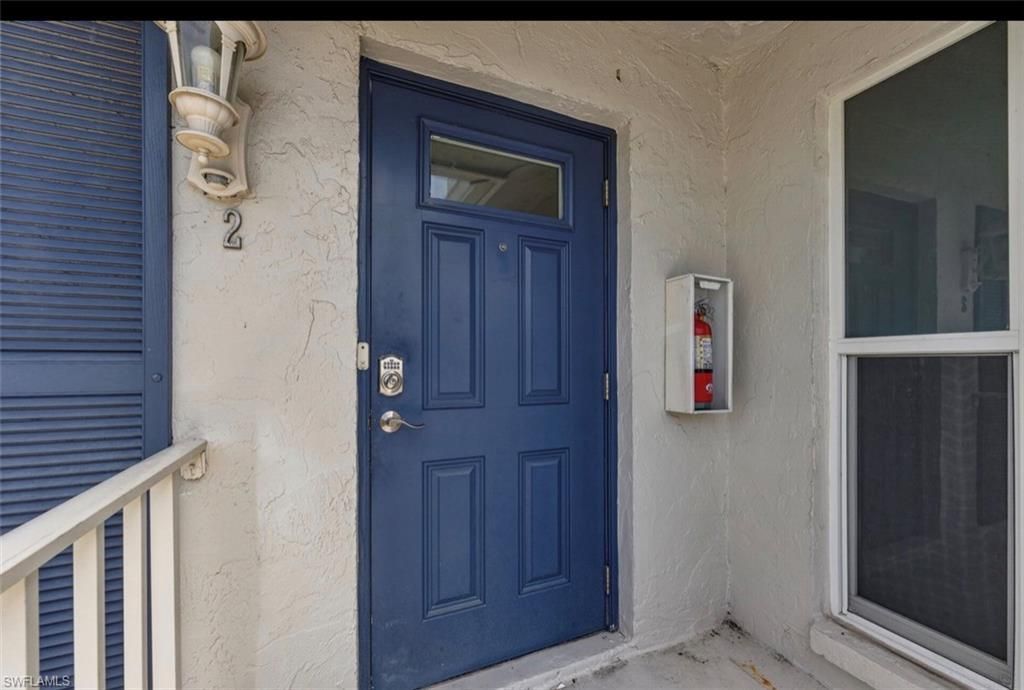 195 Peppermint Ln, Unit 2, Naples, FL 34112 Photo