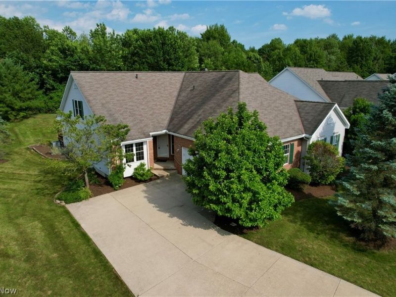 551 Daleview Drive, Aurora, OH 44202 Photo 1
