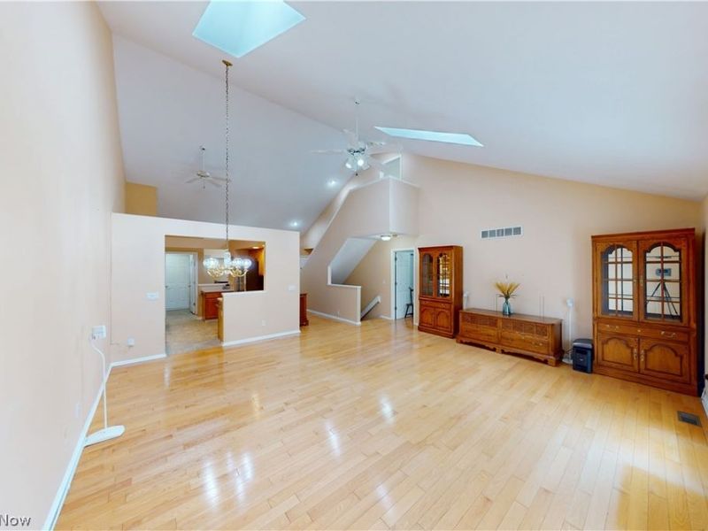 551 Daleview Drive, Aurora, OH 44202 Photo 8