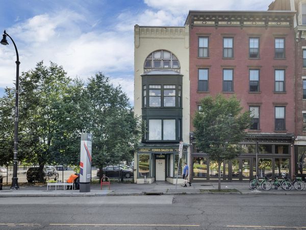 402 Broadway, Albany, NY 12207