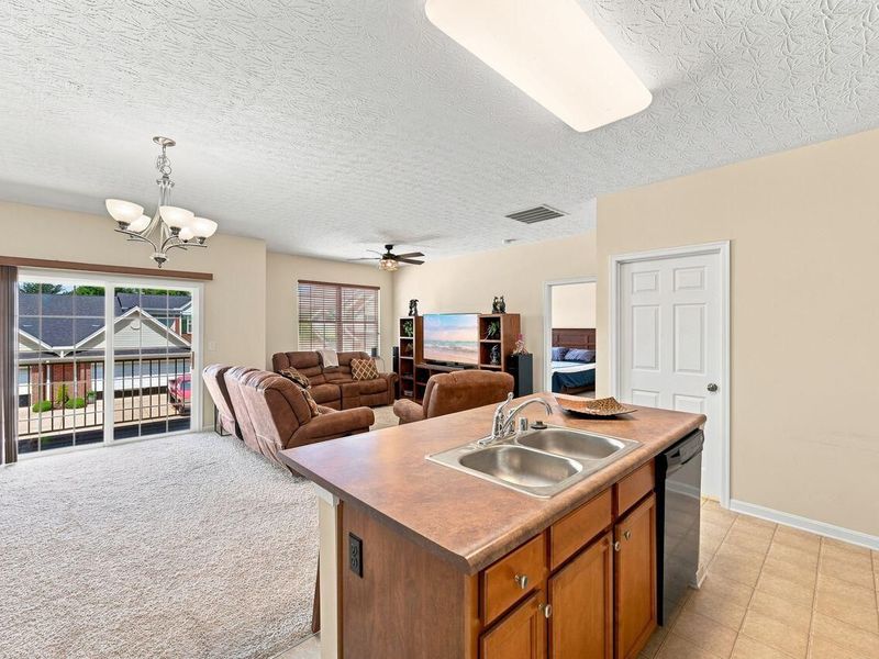 8083 Over Par Court, Burlington, KY 41005 Photo 12
