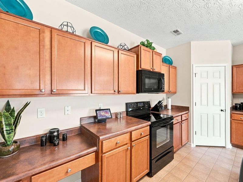8083 Over Par Court, Burlington, KY 41005 Photo 16