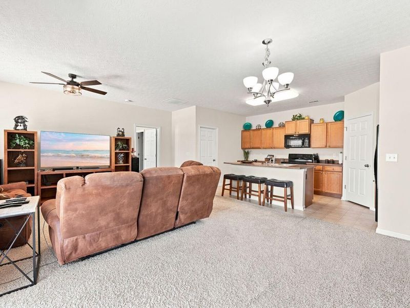 8083 Over Par Court, Burlington, KY 41005 Photo 6