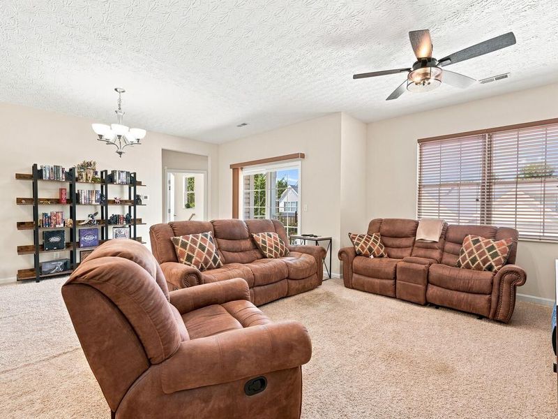 8083 Over Par Court, Burlington, KY 41005 Photo 8