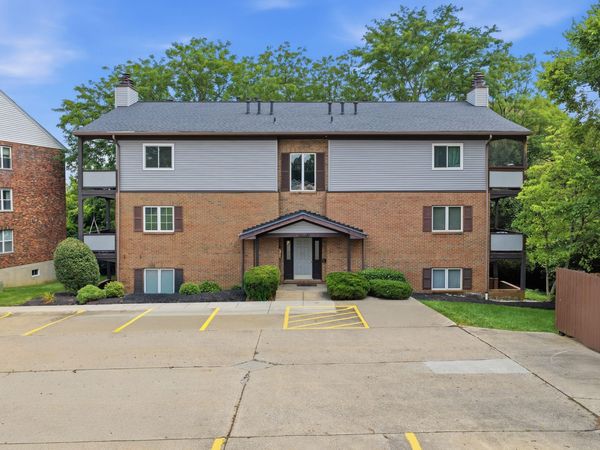 111 Highland Trace, Highland Heights, KY 41076