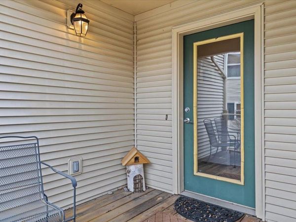 93 Juniper Drive, South Burlington, VT 05403