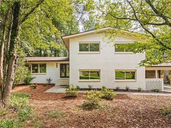 2820 Ponderosa Circle, Decatur, GA 30033