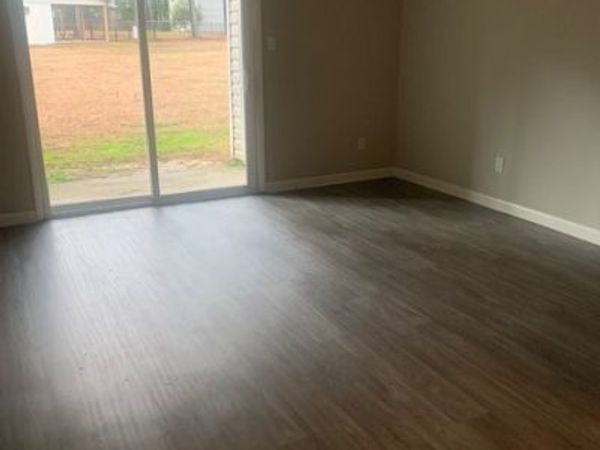 803 Applewood Lane, Fayetteville, NC 28303
