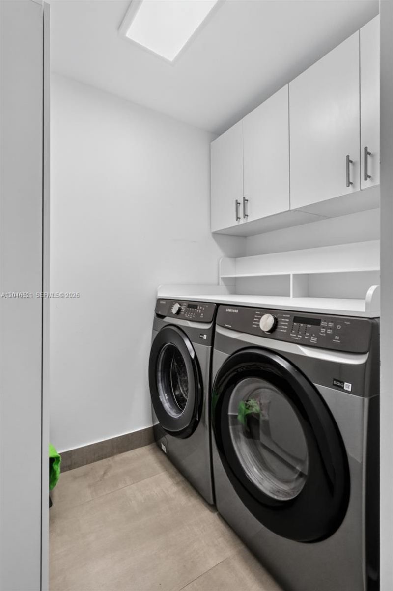 3370 Hidden Bay Dr , Unit 1212, Aventura, FL 33180 Photo