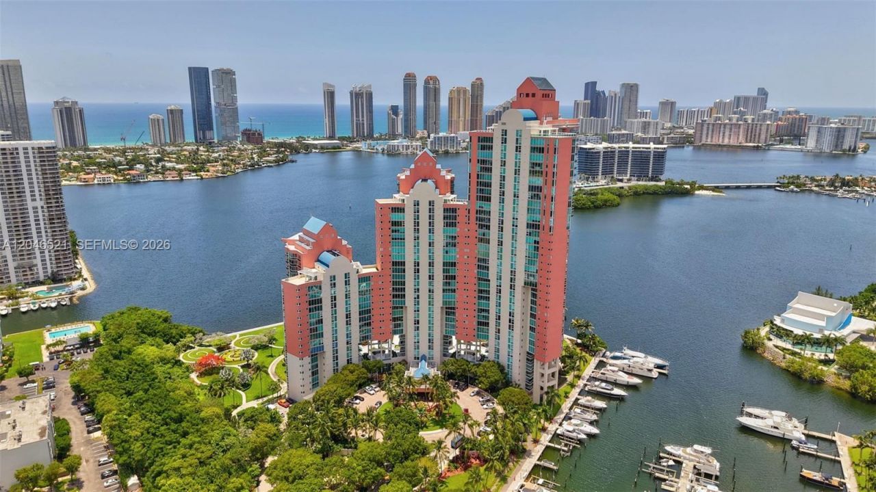 3370 Hidden Bay Dr , Unit 1212, Aventura, FL 33180 Photo