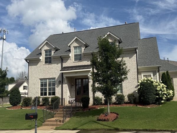 327 BELFAIR CV, Collierville, TN 38017