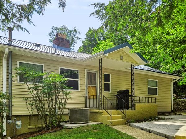 306 W Faunce Rd, Oak Ridge, TN 37830