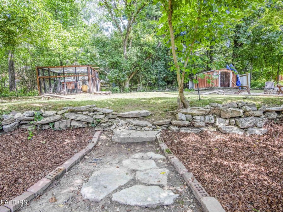 Property Image 37
