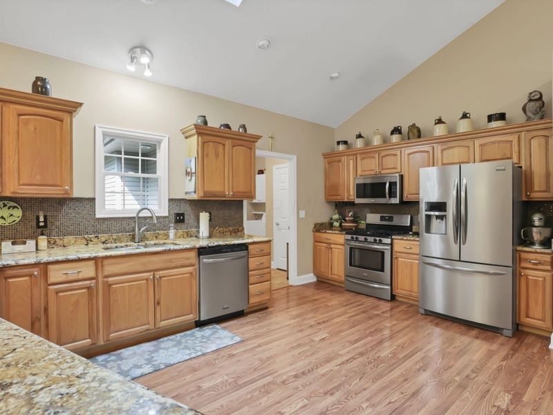 8970 Loches Road , Saint Louisville, OH 43071 Photo 12