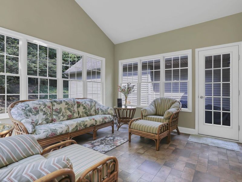 8970 Loches Road , Saint Louisville, OH 43071 Photo 17