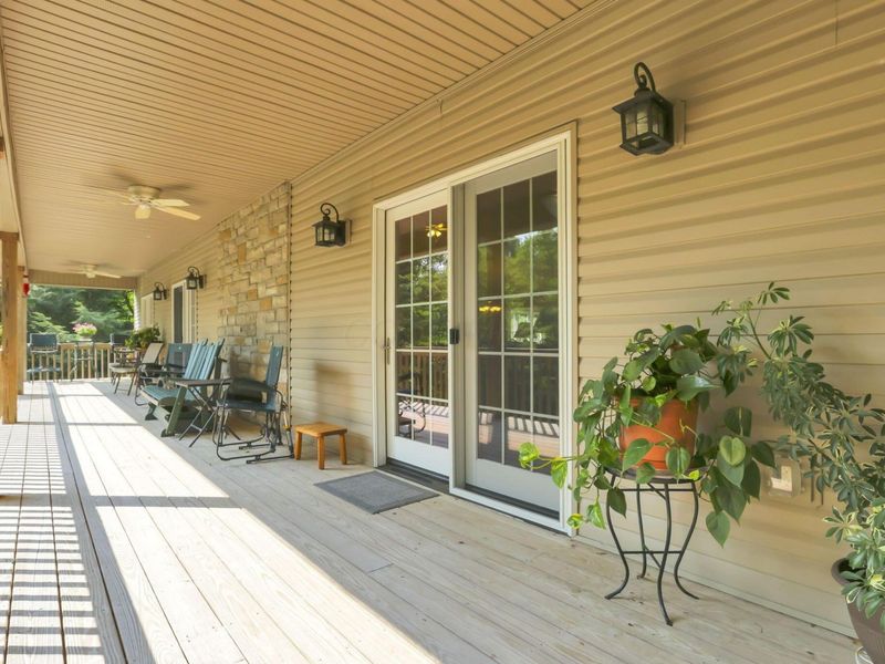 8970 Loches Road , Saint Louisville, OH 43071 Photo 29