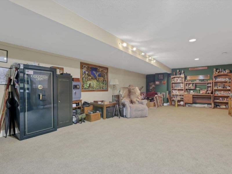 8970 Loches Road , Saint Louisville, OH 43071 Photo 35