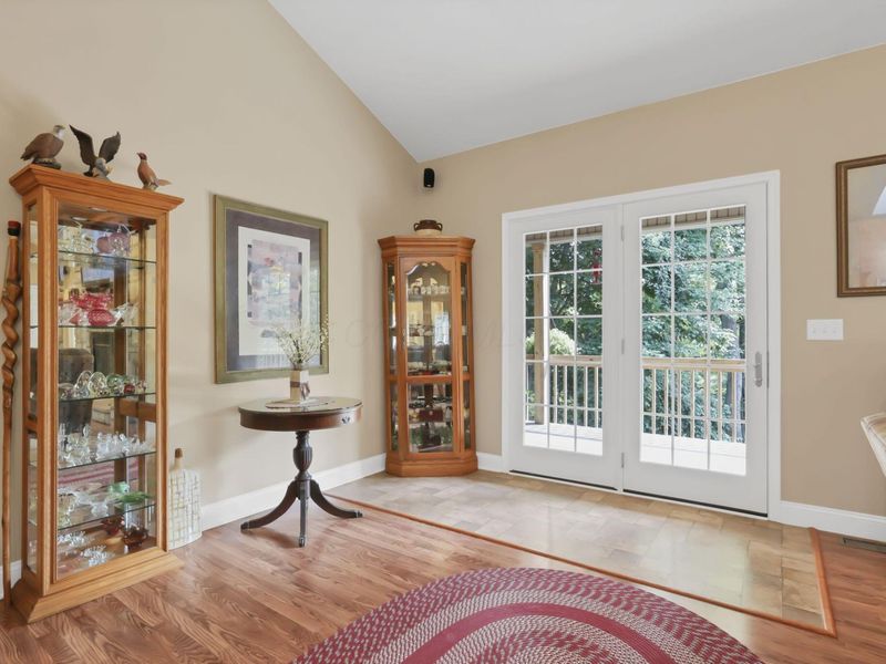 8970 Loches Road , Saint Louisville, OH 43071 Photo 9