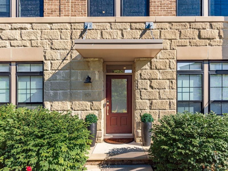 974 Pullman Place, Unit 26, Columbus, OH 43212 Photo 3