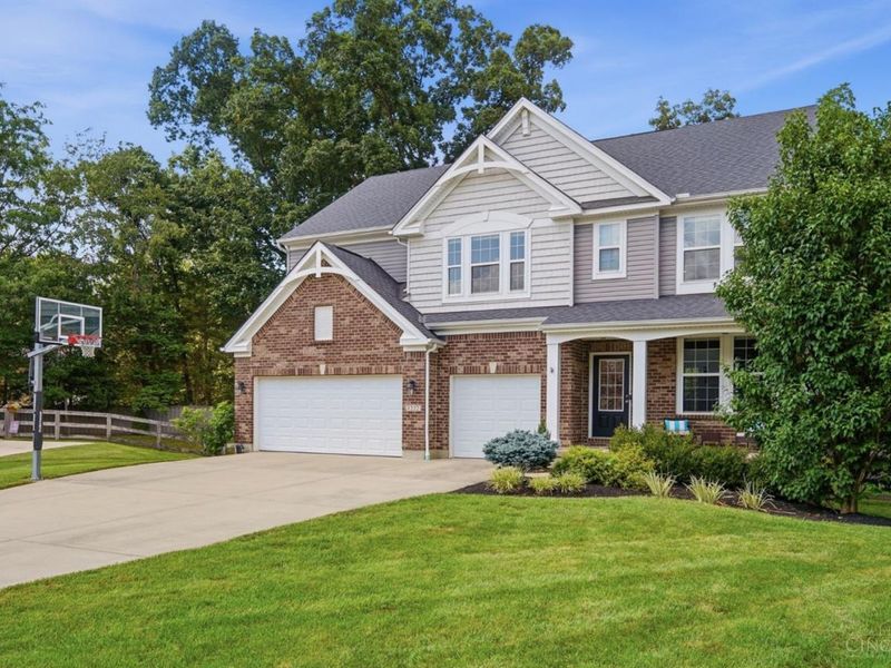 1222 Belle Meadows Drive, Loveland, OH 45140 Photo 2