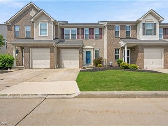 126 River Rock Way Berea, OH 44017