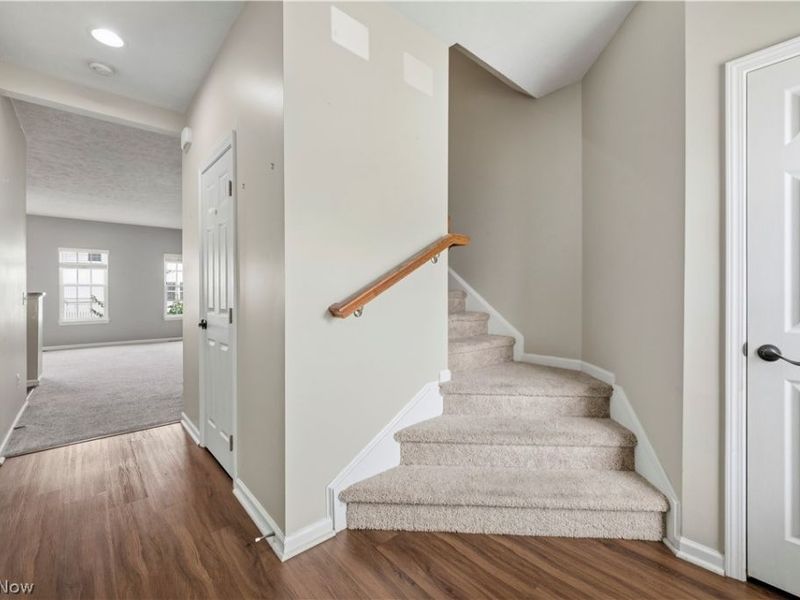 126 River Rock Way, Berea, OH 44017 Photo 3