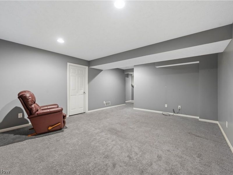 126 River Rock Way, Berea, OH 44017 Photo 32