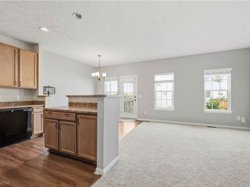 126 River Rock Way, Berea, OH 44017 Photo 6