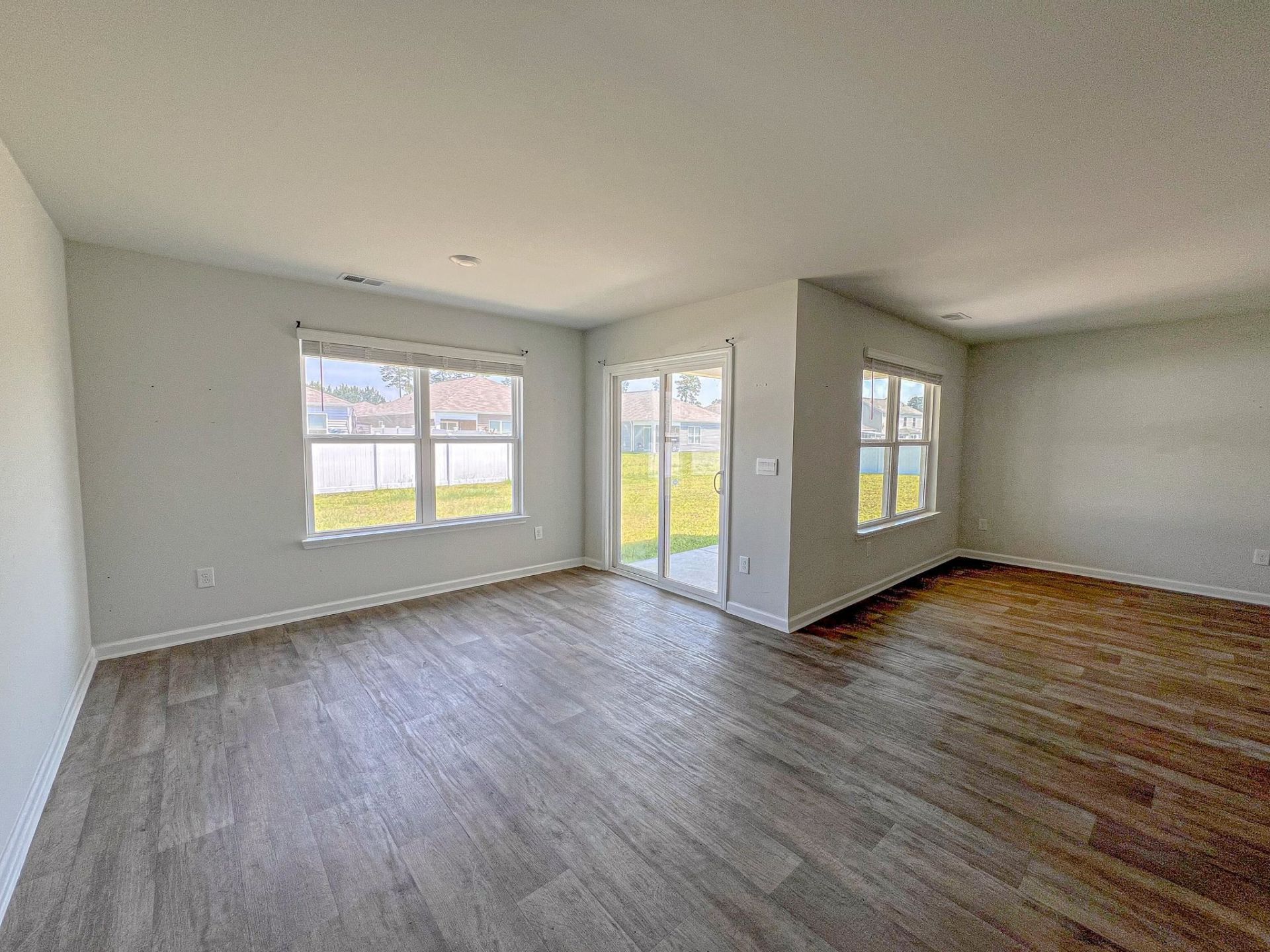339 Spruce Pine Way  Photo 9