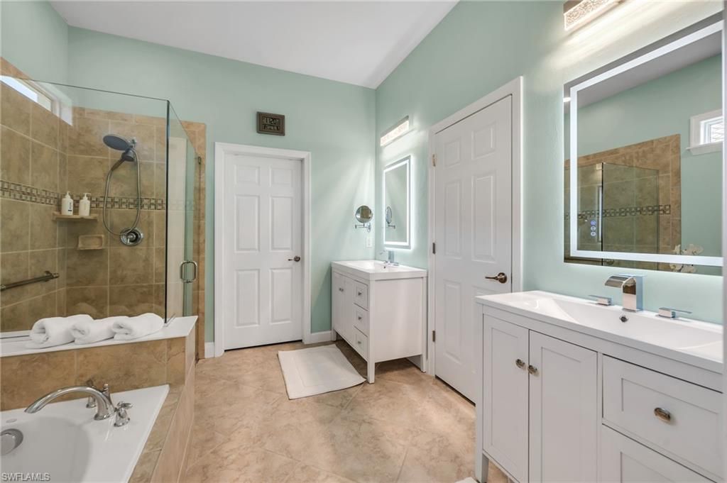 9343 Fieldstone Ln, Naples, FL 34120 Photo