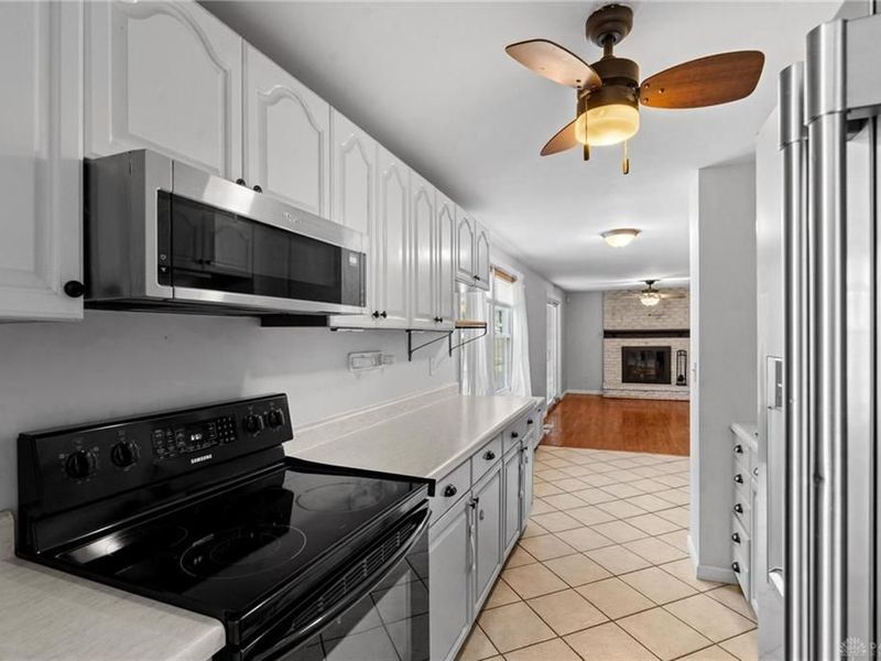 5160 Sweetleaf Drive, Dayton, OH 45424 Photo 18