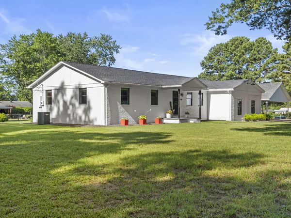 481 Bradley Dr, Cabot, AR 72023