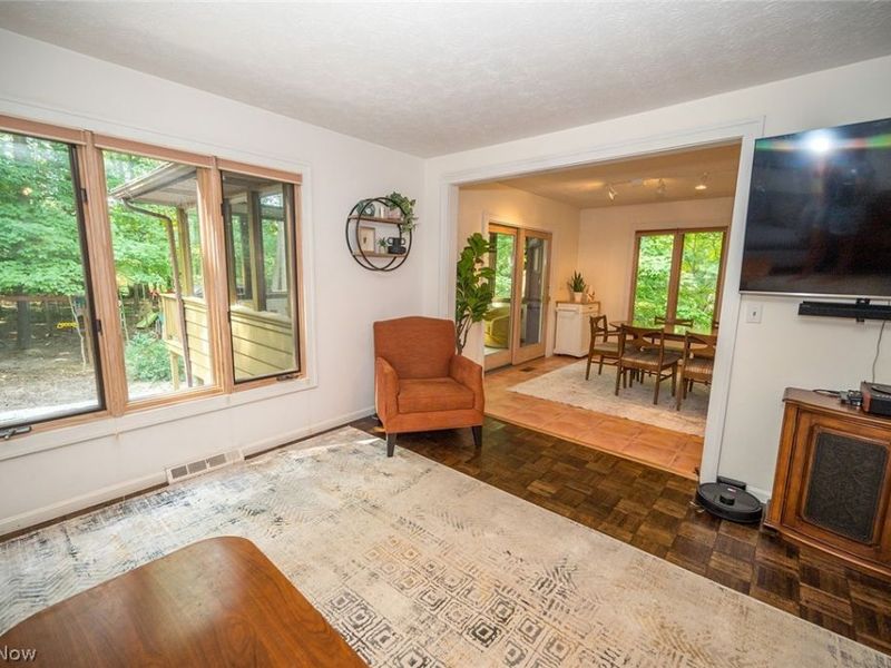 10676 Prouty Road, Concord Township, OH 44077 Photo 14
