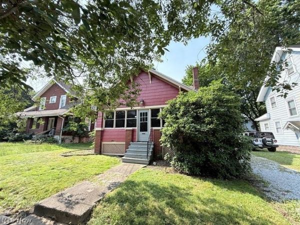 1504 Preston Avenue , Akron, OH 44305
