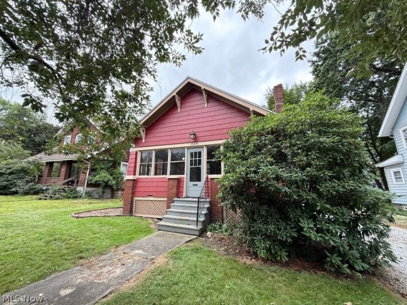 1504 Preston Avenue, Akron, OH 44305 Photo 3