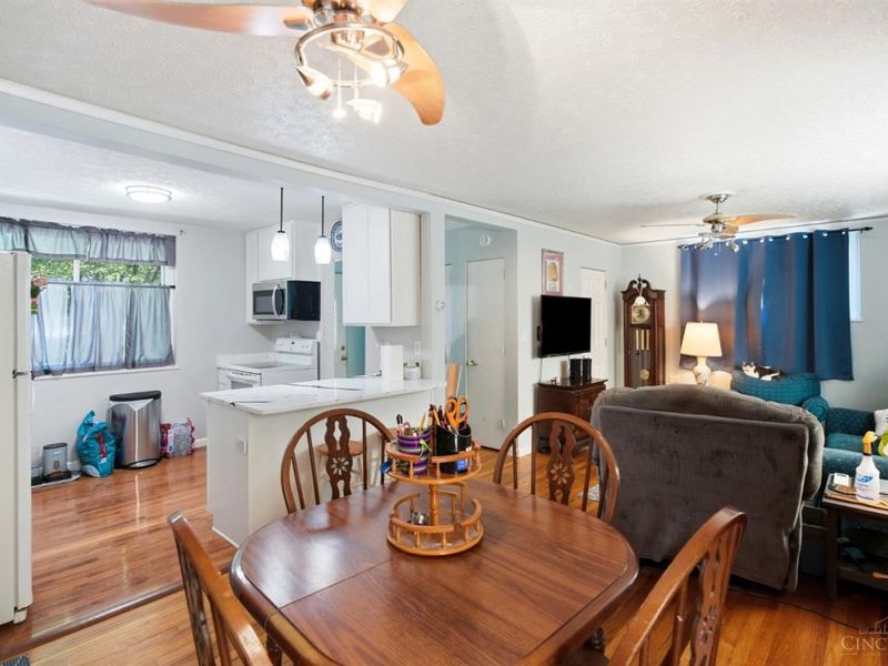 118 Burley Circle, Unit 1, Greenhills, OH 45218 Photo 7