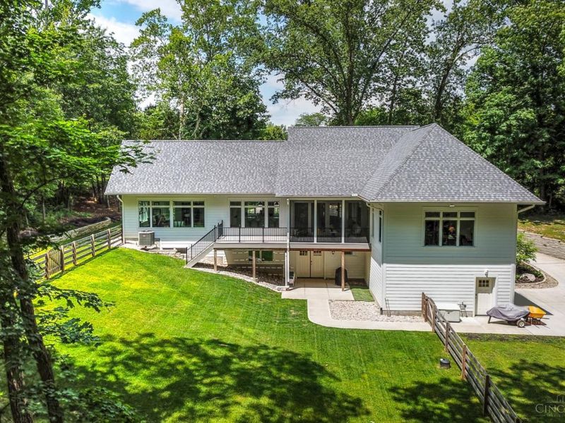 10036 Laurel Glen Drive, Hamilton Twp, OH 45140 Photo 36