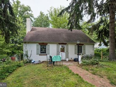 662 SHOEMAKER LANE , KING OF PRUSSIA, PA 19406