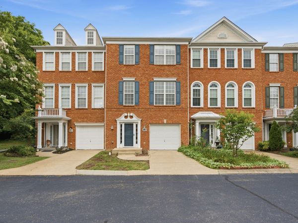 7252 Highway 70 S, Unit 402, Nashville, TN 37221