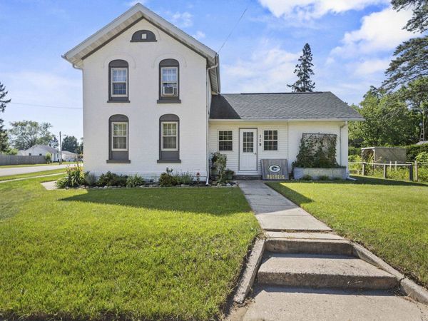 119 S Main Street, Pardeeville, WI 53954