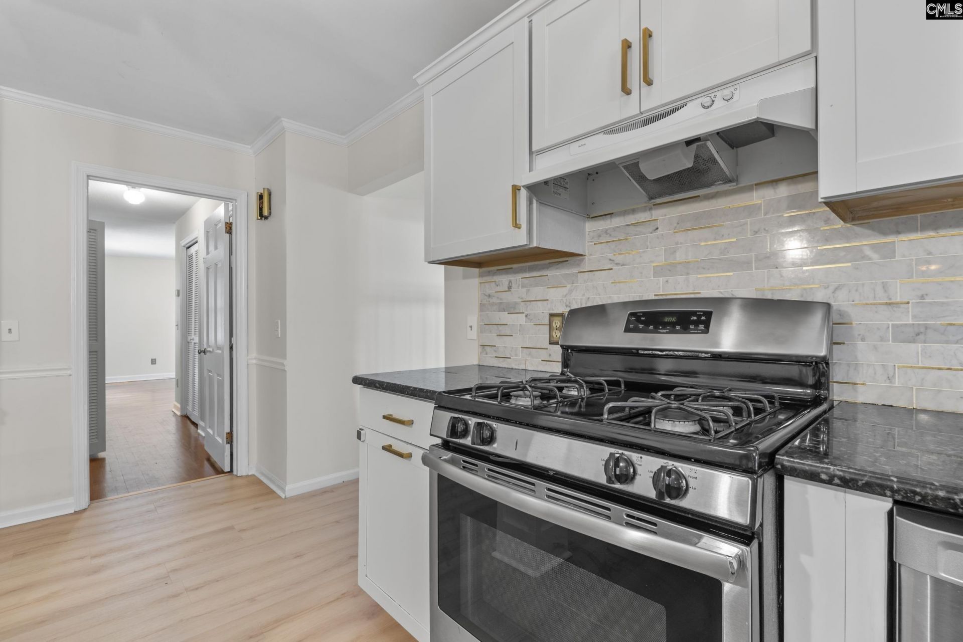 6515 Sandale Drive  Photo 12