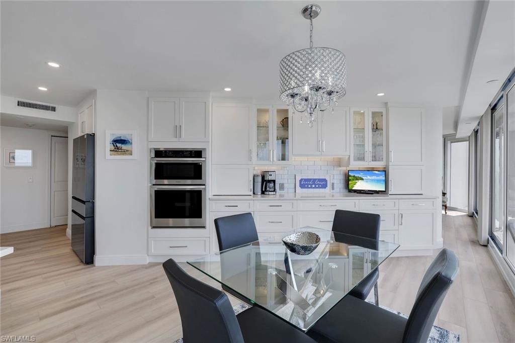4041 Gulf Shore Blvd N, Unit 1705, Naples, FL 34103 Photo