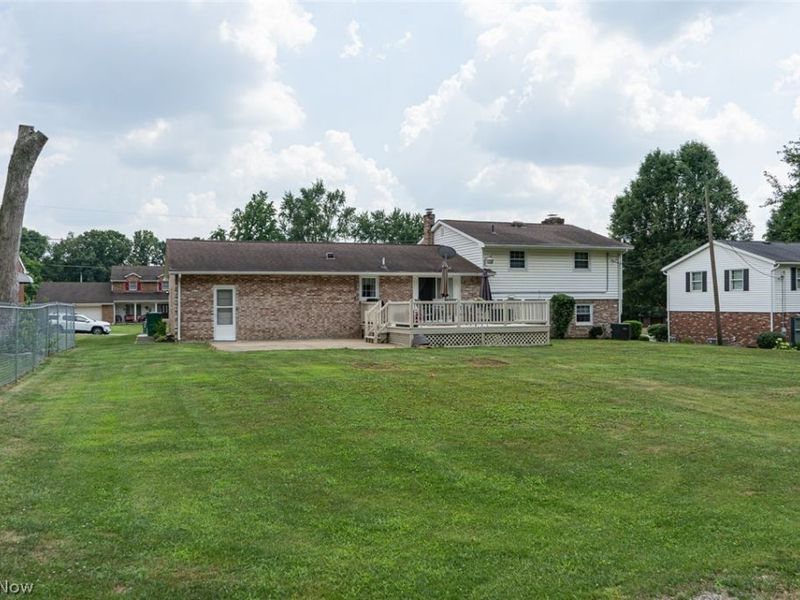 4935 Quincy Street NW, Canton, OH 44708 Photo 2