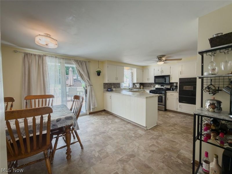 4935 Quincy Street NW, Canton, OH 44708 Photo 4